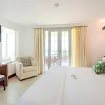Hotel Manastir &