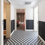 Manastir & Αλικαρνασσός