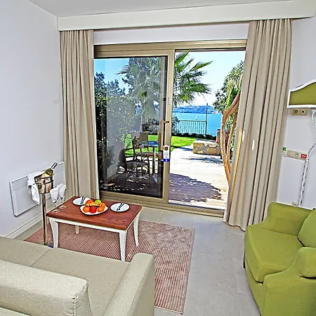 Manastir & Otel Bodrum