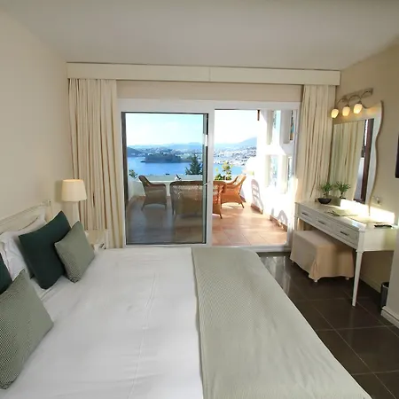 Otel Manastir &