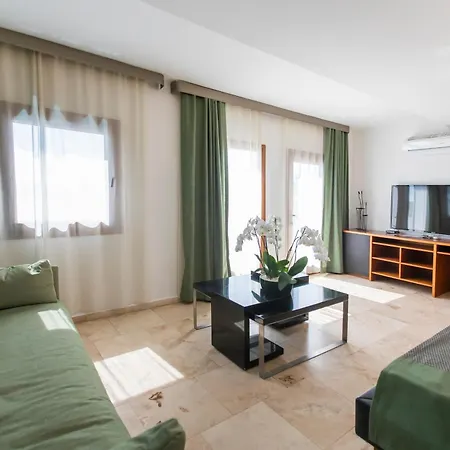 Otel Manastir &