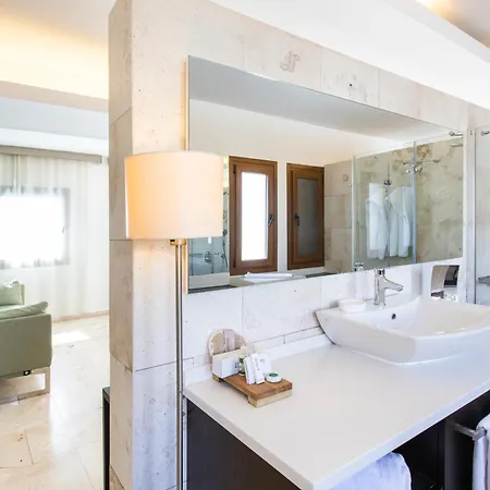 Otel Manastir & 4*