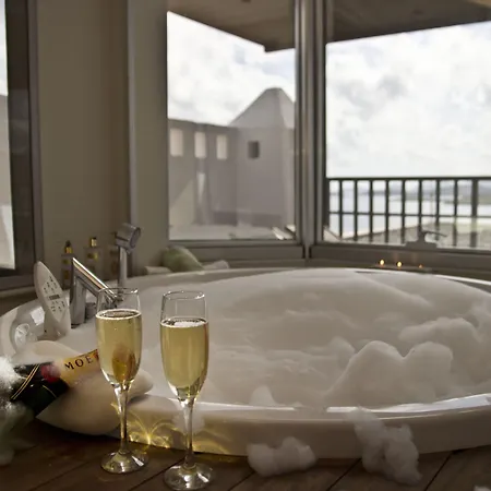 Manastir & Otel 4*