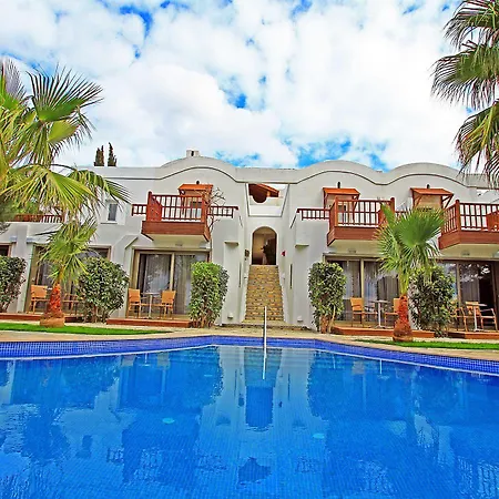 Manastir & 4*