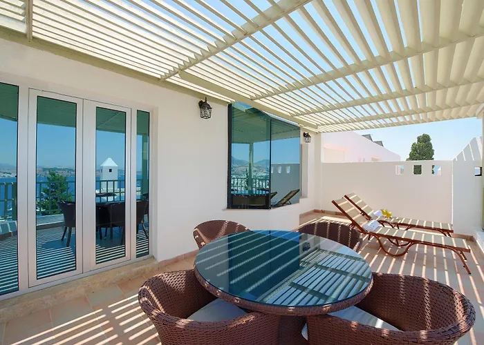 Manastir & Szálloda