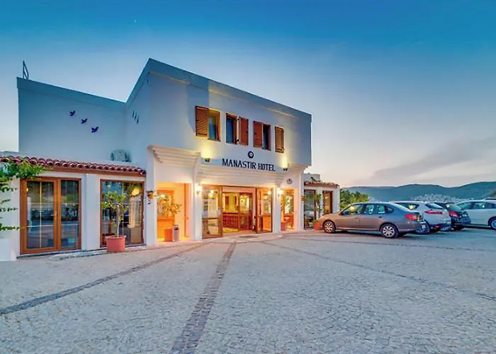 Szálloda Manastir & 4*