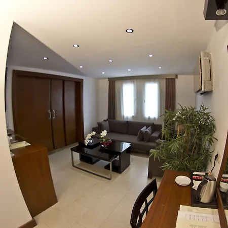 Hotell Manastir & 4*