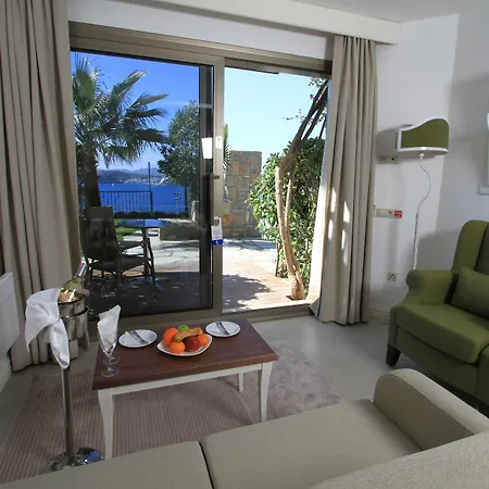 Hotell Manastir & 4*