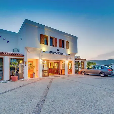 Hotell Manastir & 4*